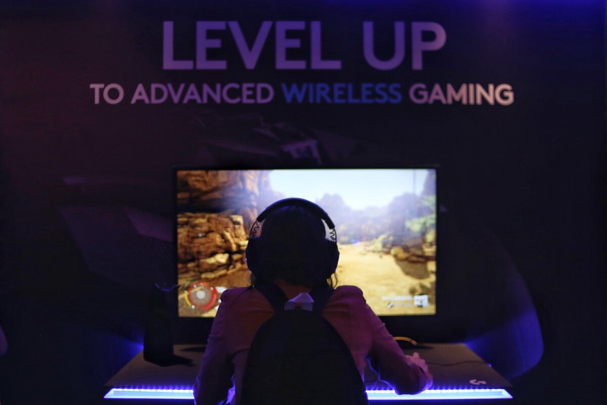 Los videojuegos no son tan malos como parece 1 Los videojuegos no son tan malos como parece Estos son algunos beneficios que pueden traer los videojuegos.