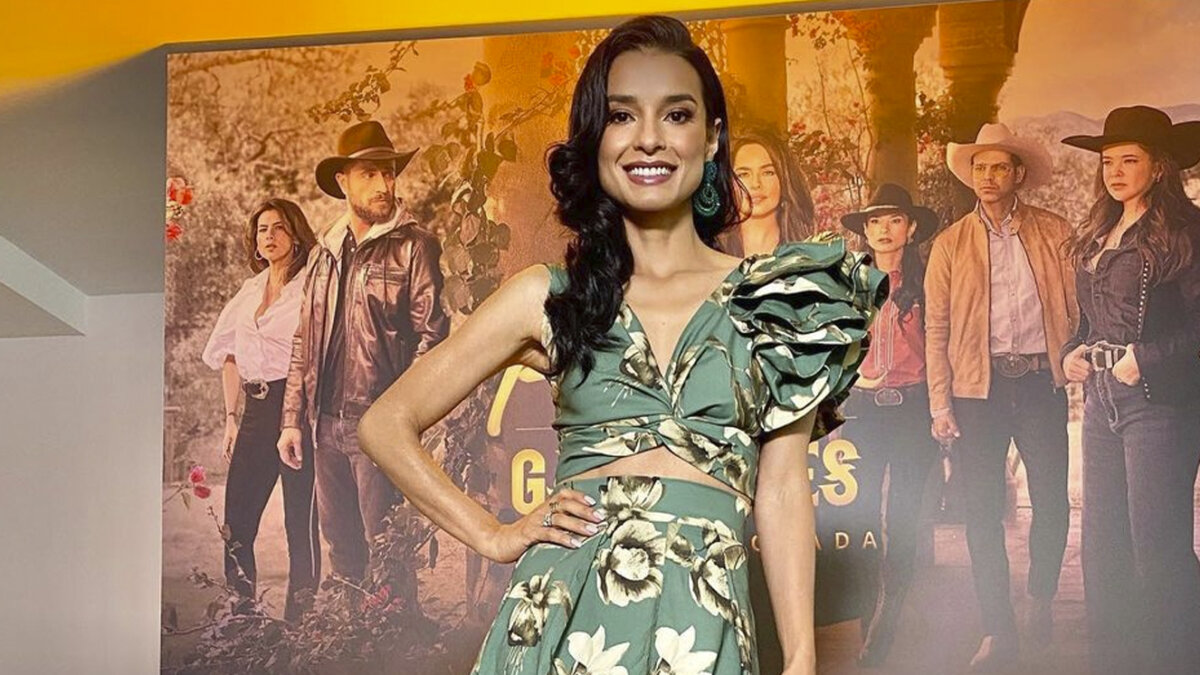 Paola Rey, entre la actuación y su hogar 2 Paola Rey, entre la actuación y su hogar Además de ser una habilidosa actriz, Paola Rey es una mamá muy dedicada que tiene reglas específicas, sobre todo cuando se trata de que sus hijos conozcan su faceta actoral.