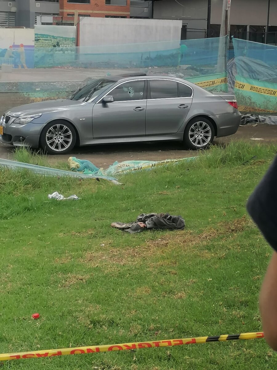 Revelan identidad del hombre asesinado en Usaquén 1 Revelan identidad del hombre asesinado en Usaquén Las autoridades confirmaron que el hombre asesinado era un abogado.