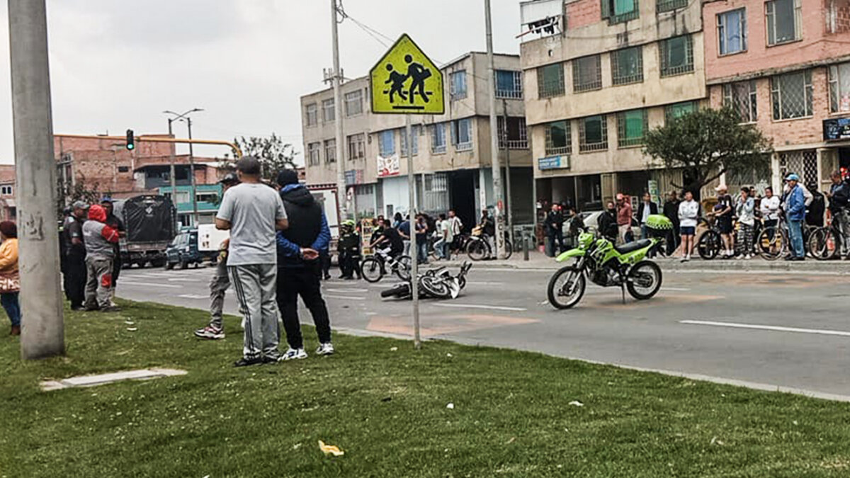 ÚLTIMA HORA: Nuevo sicariato en Bogotá Delincuentes habrían asesinado a un motociclista en la localidad de Bosa.