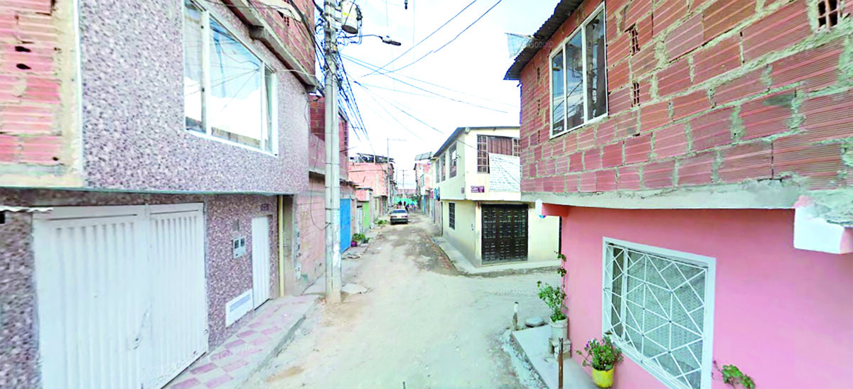Jovencita le quitó la vida a su novio en una vivienda en Soacha 1 Jovencita le quitó la vida a su novio en una vivienda en Soacha Una muchacha habría asesinado a su novio en medio de una discusión al interior de una vivienda en el municipio de Soacha.