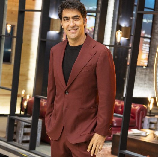 Este es el jurado de 'Master Chef Celebrity' que habría renunciado en la final del programa 1 Este es el jurado de 'Master Chef Celebrity' que habría renunciado en la final del programa Uno de los jurados de 'Master Chef Clebrity' habría decidido abandonar el programa. Les contamos de quién se trata.