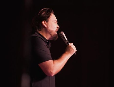 'Hijo Único': el Stand Up Comedy que se tomará Bogotá 1 'Hijo Único': el Stand Up Comedy que se tomará Bogotá El comediante George Harris llega el próximo sábado 7 de octubre a Bogotá con su espectáculo 'Hijo Único'.