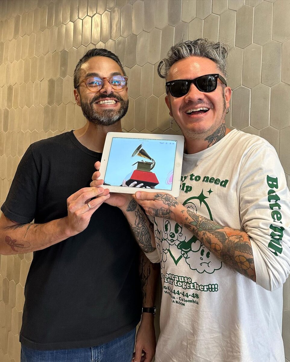 Diamante Eléctrico, tras ganar el Grammy Latino: “Somos una papa caliente para la Academia” 1 Diamante Eléctrico, tras ganar el Grammy Latino: “Somos una papa caliente para la Academia” Diamante Eléctrico, tras ganar el Grammy Latino: “Somos una papa caliente para la Academia”