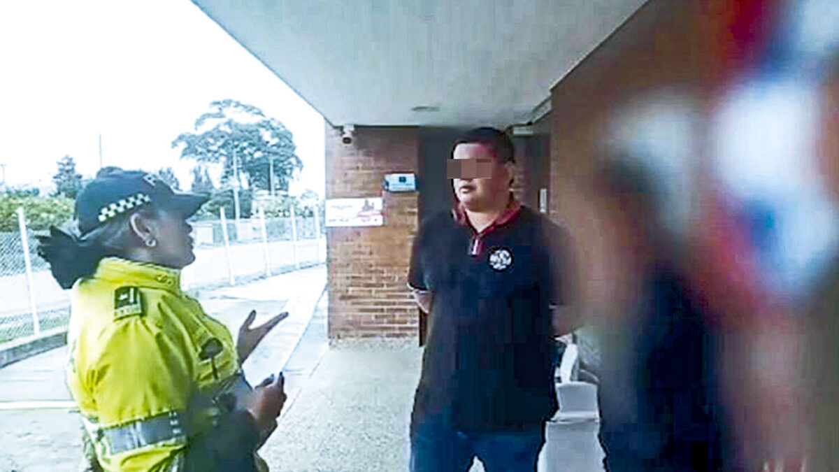 Patrullero de la policía deberá responder ante la justicia por la muerte de David Un patrullero de la Policía recibió medida de casa por cárcel al ser señalado de provocar un accidente de tránsito en el municipio de Tocancipá, que dejó como saldo la muerte de David Francisco García Rodríguez (34 años), quien se movilizaba en una moto.