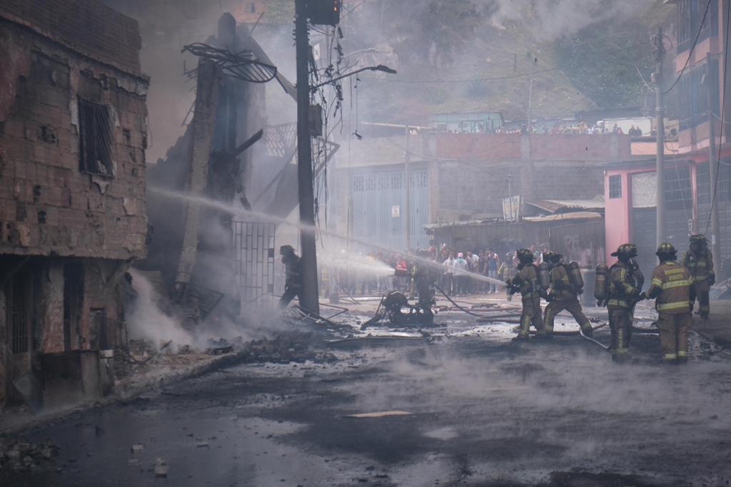 Así amaneció el barrio Meissen luego del impactante incendio Un panorama desolador presencian los habitantes del barrio Meissen, luego de que las llamas consumieran varias viviendas del sector en la tarde del jueves 9 de noviembre.