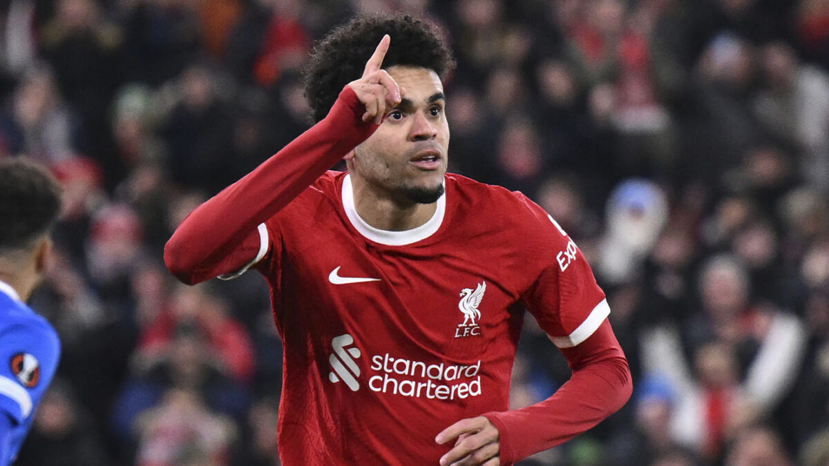 Así fue el golazo de Luis Díaz con el Liverpool en la Liga de Europa 7 Así fue el golazo de Luis Díaz con el Liverpool en la Liga de Europa El atacante Luis Díaz sigue imparable. Ya suma 16 goles y 9 asistencias con los 'Reds'. Así anotó en Liga de Europa.