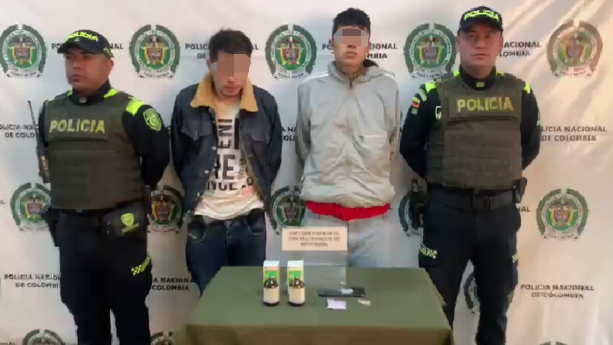 Delincuentes fueron capturados en pleno hurto a taxista Las autoridades lograron capturar a unos delincuentes que intentaban drogar y robar a un taxista.