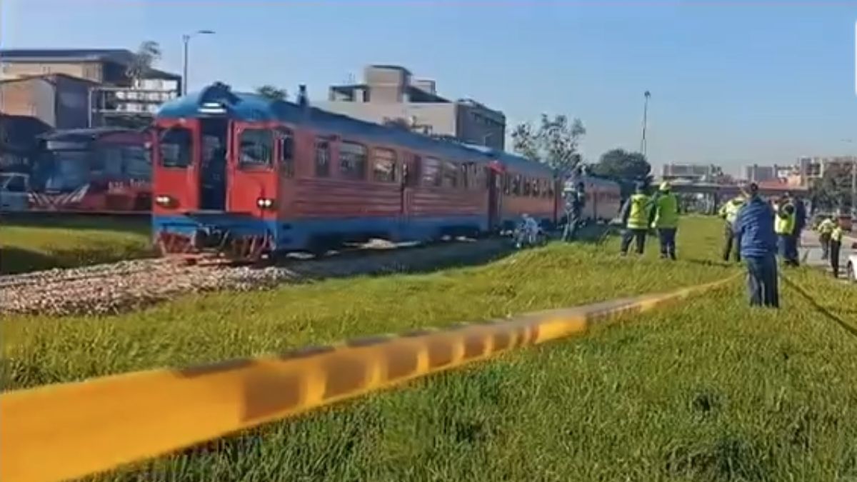 Presunto habitante de calle murió tras ser arrollado por el Tren de la Sabana En la mañana de este viernes 17 de noviembre, la Secretaría de Movilidad reportó un siniestro entre una persona y el Tren de la Sabana.