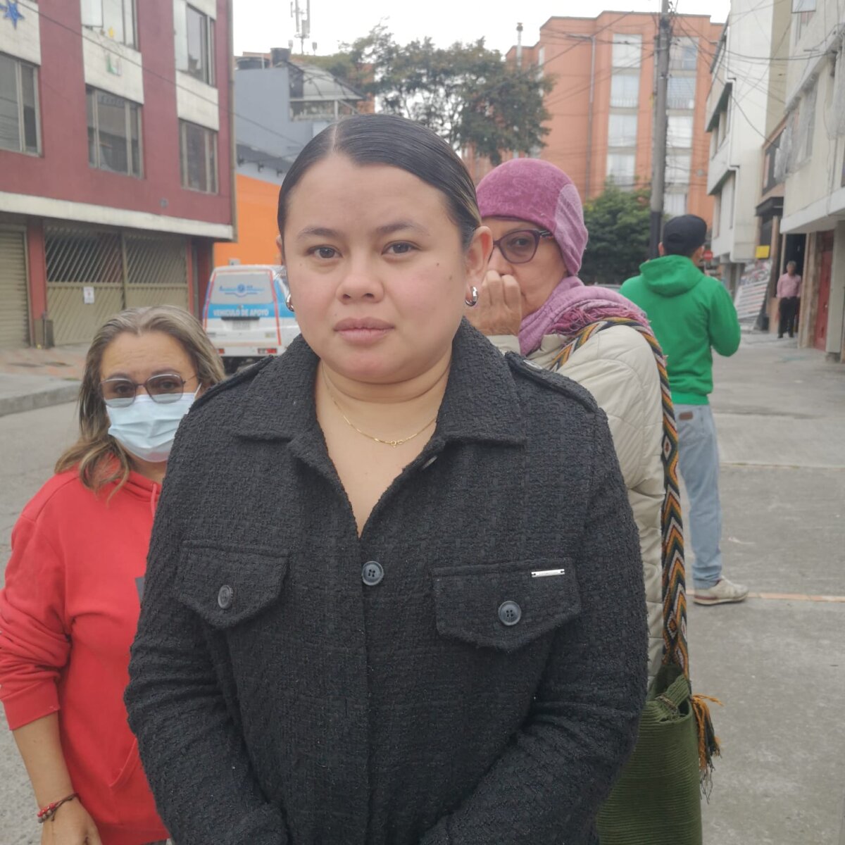 Habitantes de Santa Cecilia cumplen más de 48 horas sin agua Vecinos del barrio Santa Cecilia (Fontibón) denunciaron que la empresa Acueducto, desde el pasado martes, cortó el suministro de Agua. Armando Calle visitó el sector y habló con los afectados.