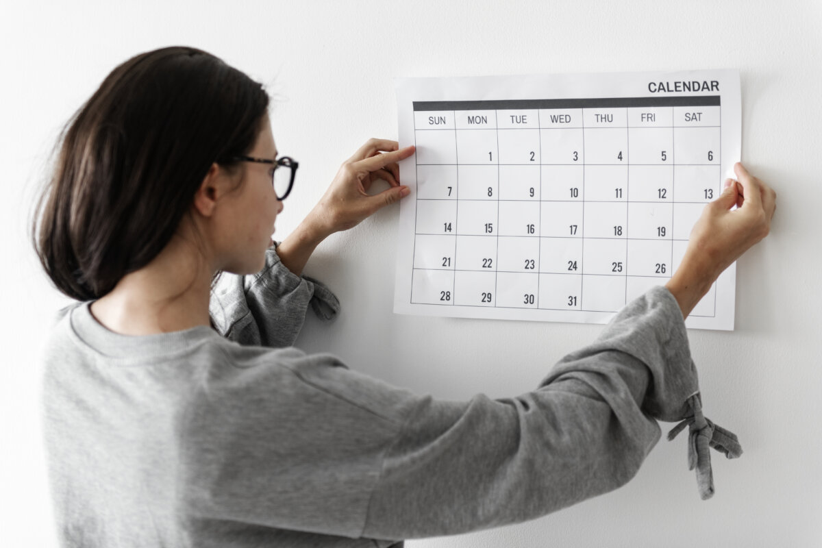 A trabajar más: habrán menos festivos en 2024 En este 2024, lamentablemente no todo son buenas noticias para los amantes de los días festivos y de descanso.