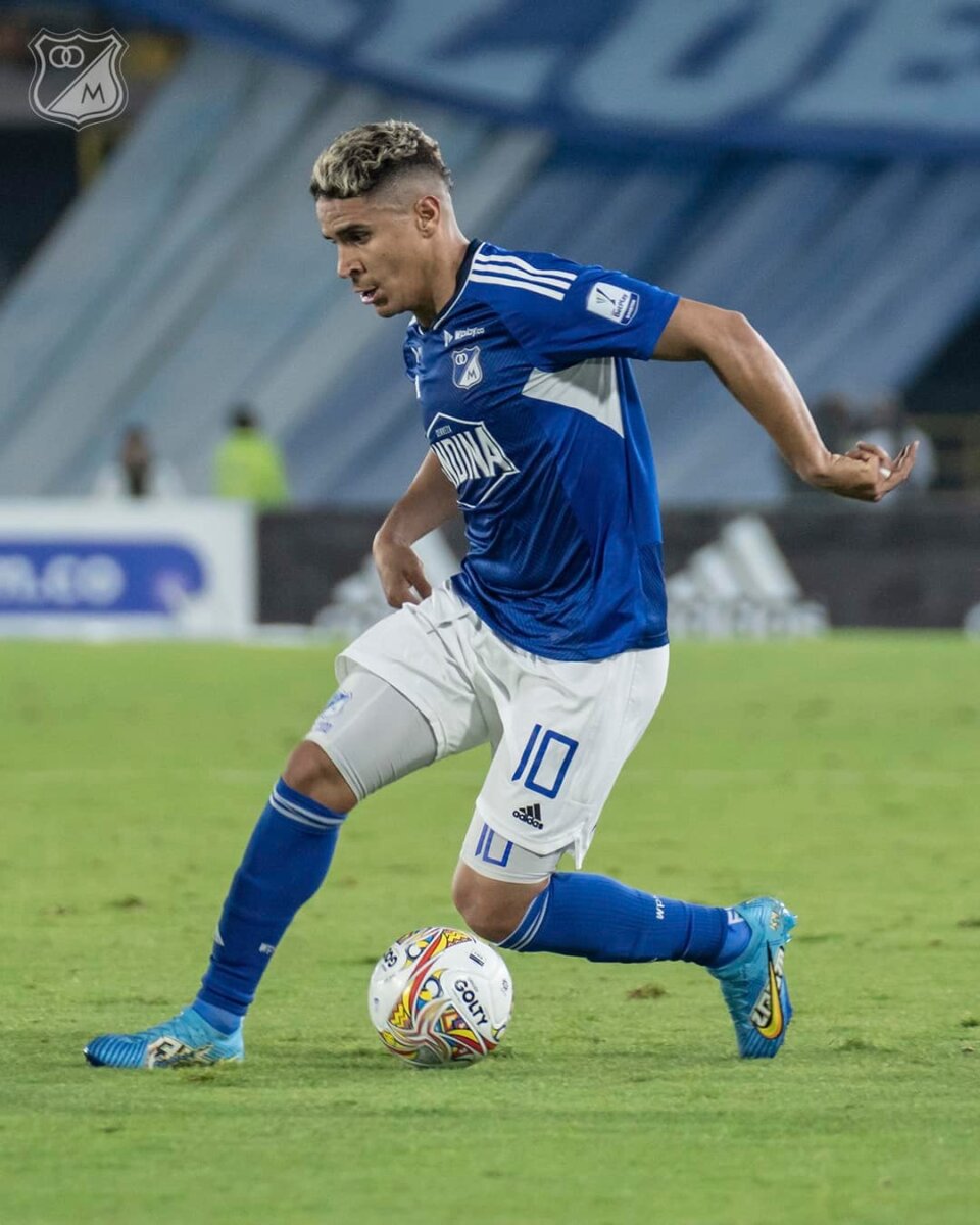 Millonarios vs Nacional: disputa final por la Copa Betplay La historia del fútbol colombiano está marcada por las hazañas de dos de sus clubes más importantes: Atlético Nacional y Millonarios.