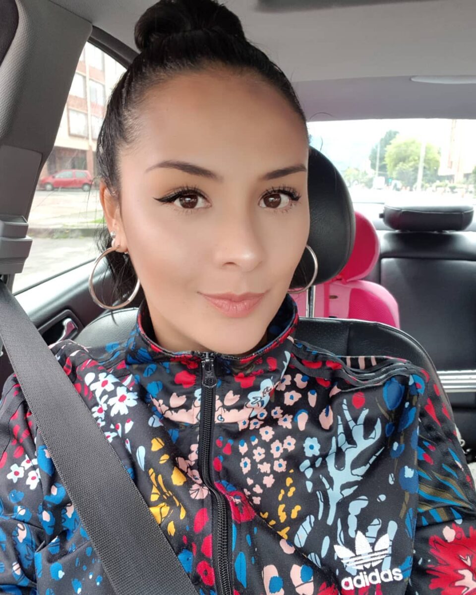 Revelan último mensaje de la periodista que murió en el Autódromo de Tocancipá 2 Revelan último mensaje de la periodista que murió en el Autódromo de Tocancipá Estas fueron las últimas palabras que escribió la periodista en sus redes sociales antes de morir en el trágico accidente.