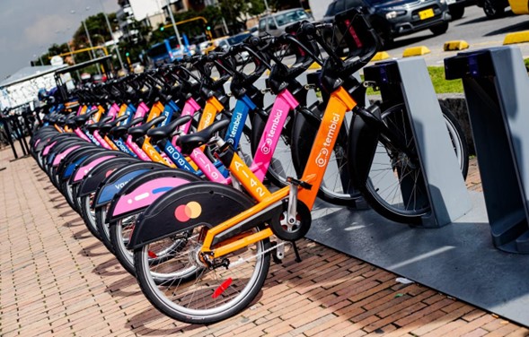 Sistema de Bicicletas Compartidas impulsa la movilidad en Bogotá: estas son las ofertas por Black Friday 1 Sistema de Bicicletas Compartidas impulsa la movilidad en Bogotá: estas son las ofertas por Black Friday Tembici ha diseñado un plan especial que incluye puntos temporales en el Parque Simón Bolívar y ofertas exclusivas por Black Friday.