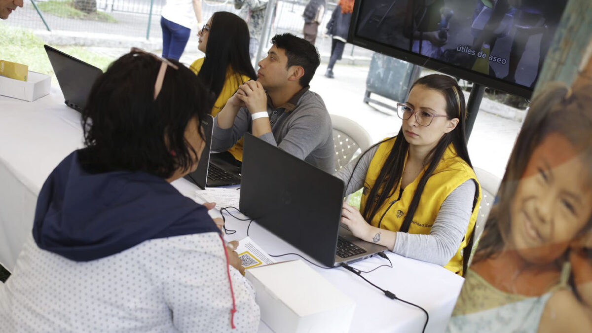 Conozca el subsidio de desempleo que ofrecen las cajas de compensación Uno de los grandes retos para el año 2024 será la estabilidad económica de las empresas, y ante el riesgo de recesión, uno de sus efectos será sobre el empleo.