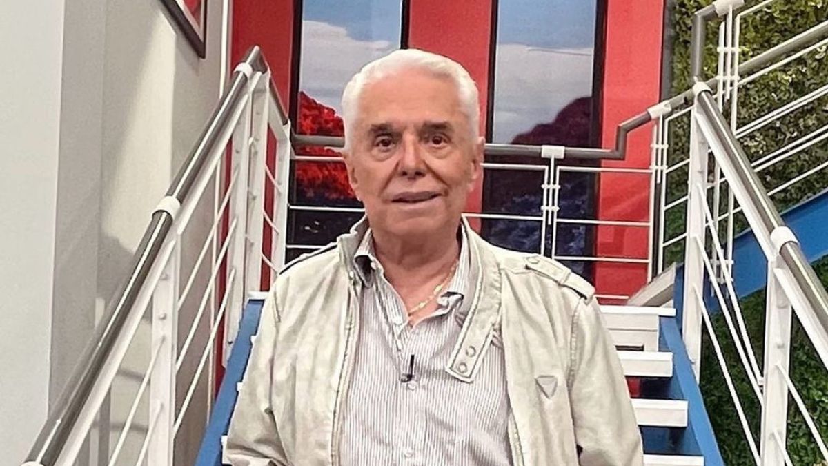 “Tener relaciones con una niña chiquita, me encanta”: Enrique Guzmán, cantante mexicano Enrique Guzmán, el cantante mexicano, está siendo cuestionado por los señalamientos que existen en su contra por supuestos casos de abuso sexual