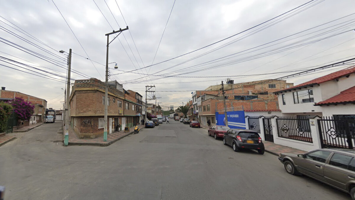 Fuerte pelea dejó un herido con revolver Lo que parecía un juego de fuerza, terminó en una fuerte pelea que dejó a un hombre baleado, debatiéndose entre la vida y la muerte.