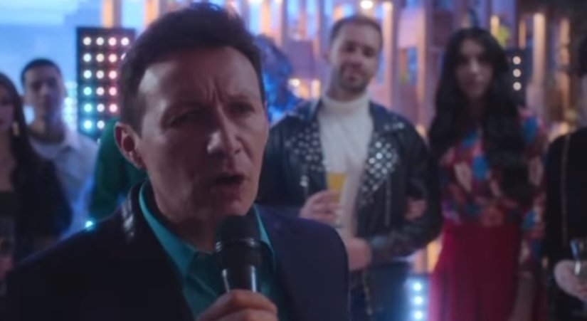 Revelan adelanto de la serie de Mauricio Leal 1 Revelan adelanto de la serie de Mauricio Leal En las últimas horas revelaron un adelanto de la serie de Netflix que cuenta el crimen del estilista Mauricio Leal y que será estrenada el próximo 22 de noviembre.