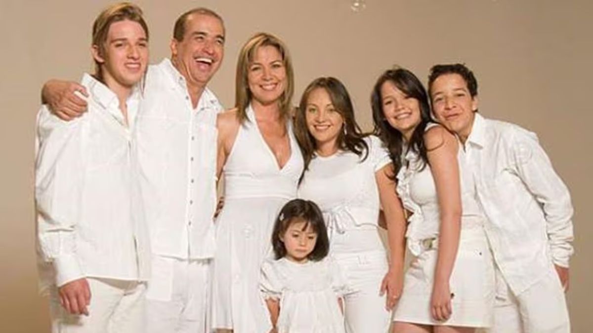 ¡Impresionante accidente! Actor de ‘Padres e Hijos’ perdió un testículo Luego de vivir un tiempo por fuera del país, Naren Daryanani regresó a Colombia donde sufrió varios quebrantos de salud.
