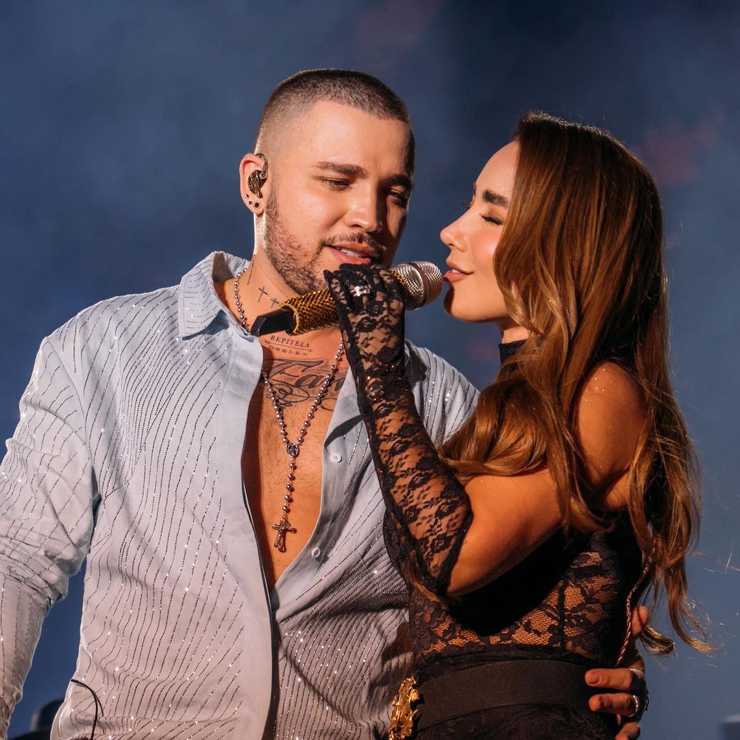 ¿Se pone sus prendas íntimas? Paola reveló incómodo secreto de Jessi Uribe La cantante reveló hace un tiempo que Jessi Uribe usa algunas cosas que son de ella. A muchos internautas les pareció peculiar.