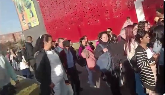 A esta hora se presenta caos en el Portal Américas 1 A esta hora se presenta caos en el Portal Américas Accidente colapsa la movilidad en el Portal Américas.