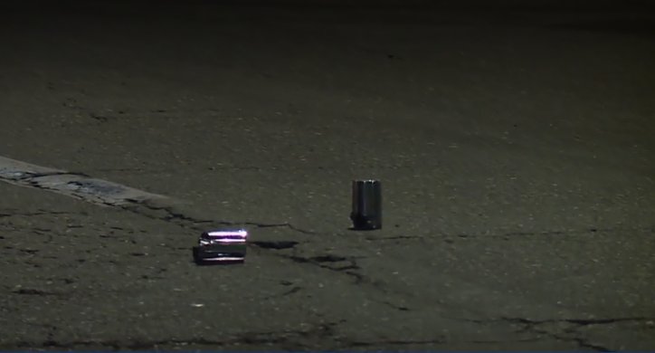 Balacera deja a escolta muerto en Barrios Unidos 2 Balacera deja a escolta muerto en Barrios Unidos En medio de un robo se desató una balacera que cobró la vida de un escolta en la localidad de Barrios Unidos.