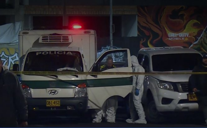 Balacera deja a escolta muerto en Barrios Unidos 1 Balacera deja a escolta muerto en Barrios Unidos En medio de un robo se desató una balacera que cobró la vida de un escolta en la localidad de Barrios Unidos.