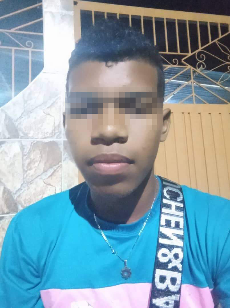 Detalles sobre el homicidio de dos primos en Soacha El barrio los Olivos II vivió una aterradora Noche de Velitas tras presenciar el asesinato de dos primos que celebraban y departían en dicho sector de Soacha.