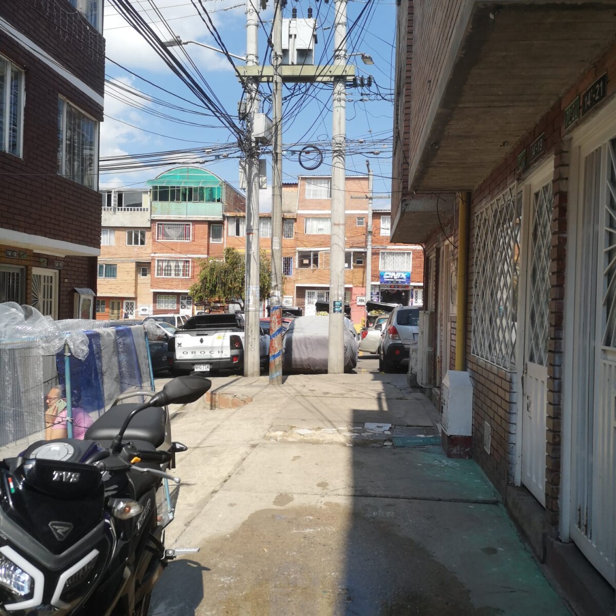 Joven fue asesinado en un hecho de intolerancia en Usme De acuerdo con las autoridades, Jhon Alexander, de 31 años, fue asesinado en un hecho de intolerancia por un joven de 25 años en el barrio La Aurora, de Usme.