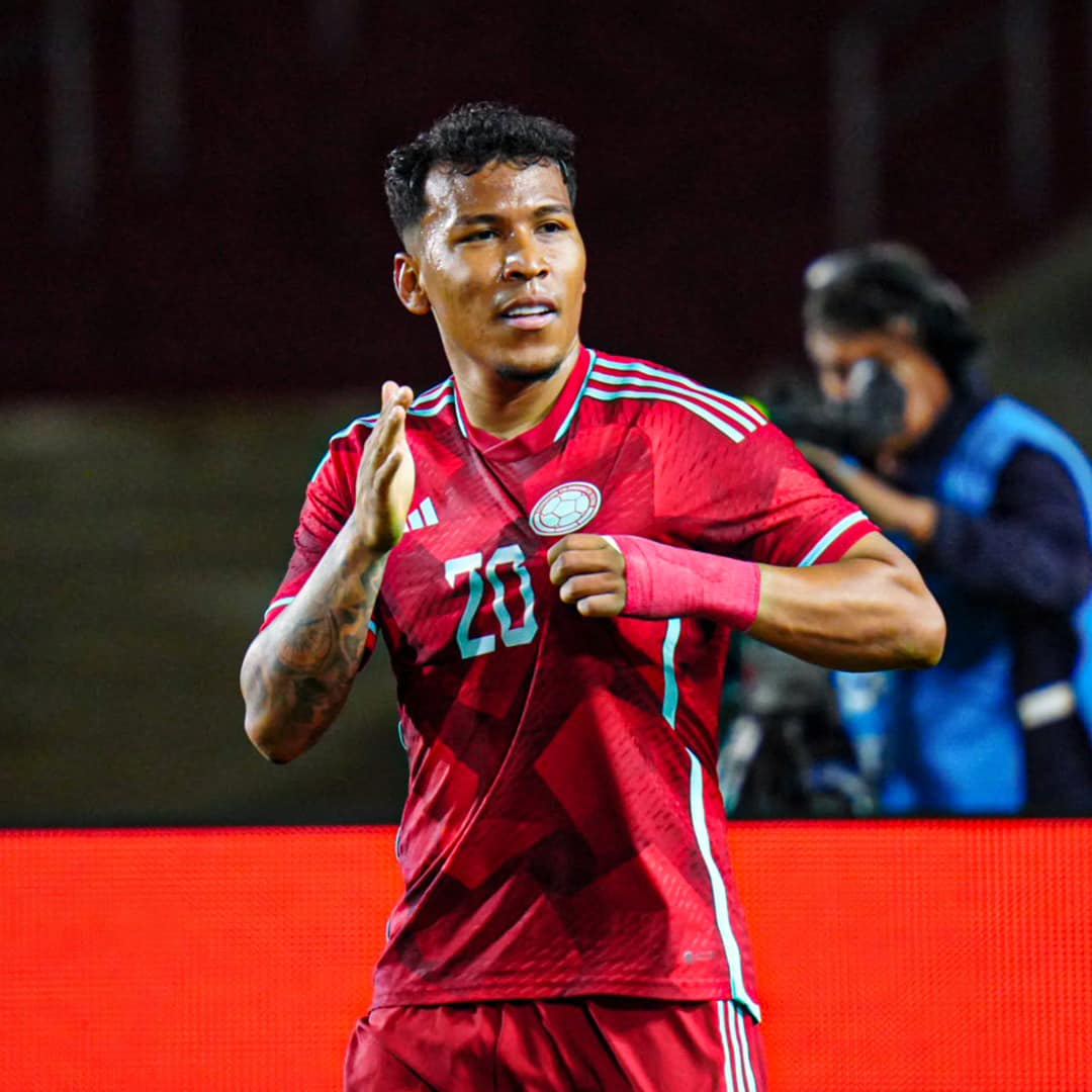Conozca el calendario de la selección colombiana de futbol para 2024 La selección colombiana de fútbol de mayores terminó el 2023 como invicta en sus partidos amistosos, un logro que se le suma a su racha de ausencia de derrotas en las eliminatorias sudamericanas para el Mundial de 2026. A pocas semanas de comenzar el 2024, la 'tricolor' piensa en sus retos futuros.