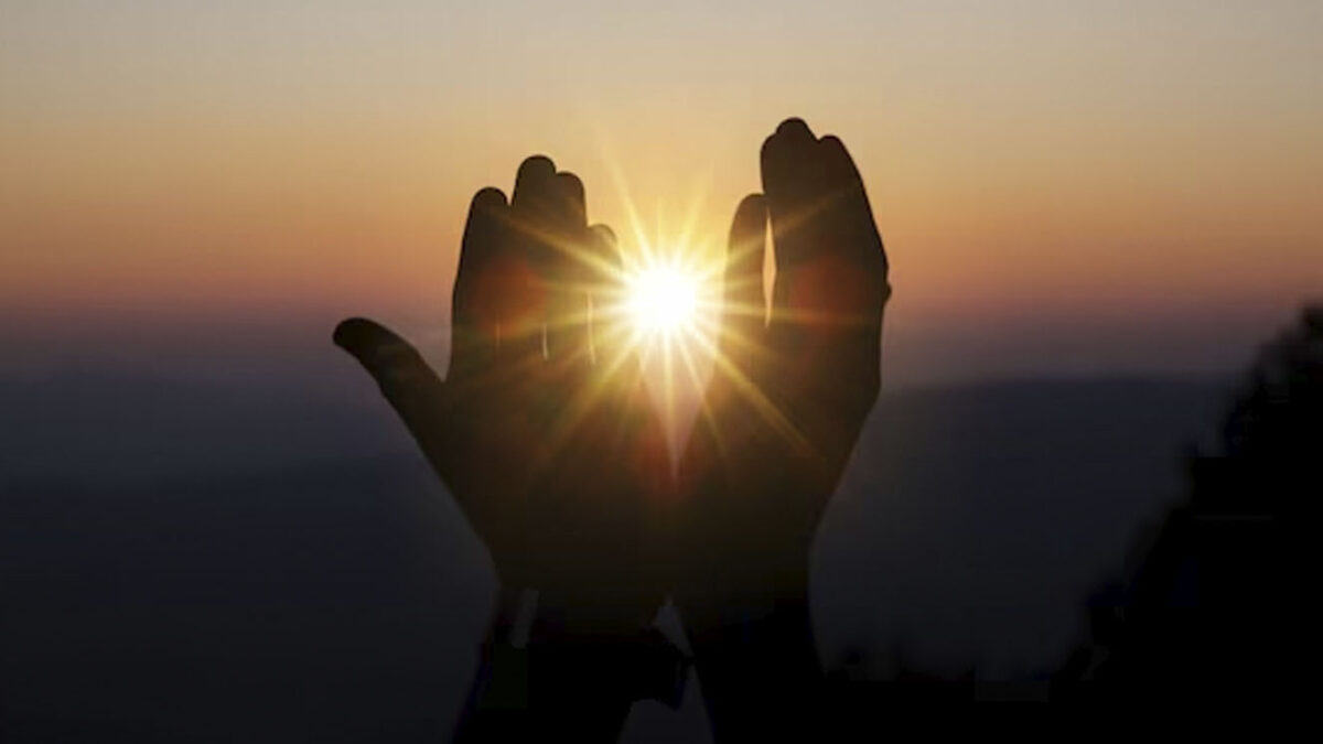 Es hora de vencer la oscuridad 1 Es hora de vencer la oscuridad Es probable que en su vida se encuentre con alguna situación insospechada y difícil que le haga desvanecer el ánimo.