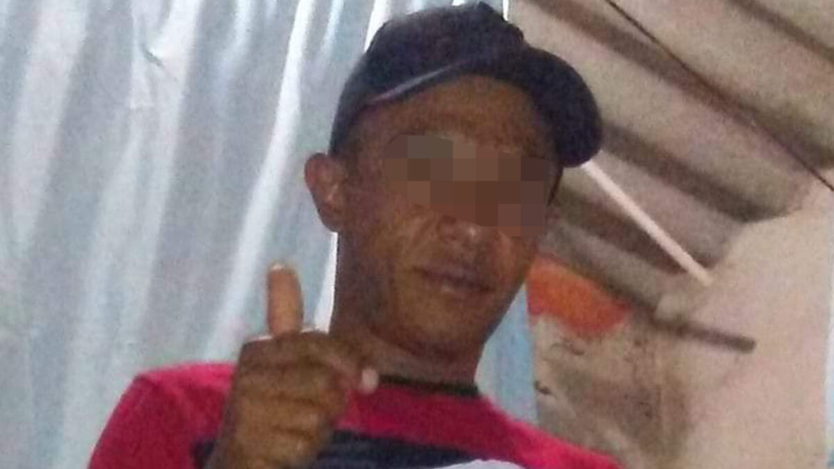 Hombre confesó que incineró a su expareja e hijastra en Ciudad Bolívar 7 Hombre confesó que incineró a su expareja e hijastra en Ciudad Bolívar Sandy Madera Arroyo admitió haber encerrado a su expareja e hijastra en la casa, luego le prendió fuego al lugar y las quemó vivas. Q'Hubo hizo el seguimiento del caso, esto es lo que se sabe de la condena del feminicida.