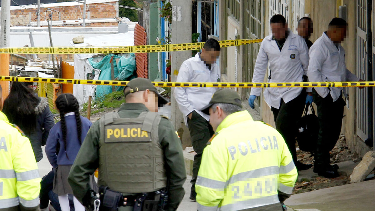 Edwin fue brutalmente asesinado con arma blanca en Facatativá Un nuevo homicidio se registró en el municipio de Facatativá, luego de que un joven por hacer respetar a su pareja terminara siendo apuñalado.