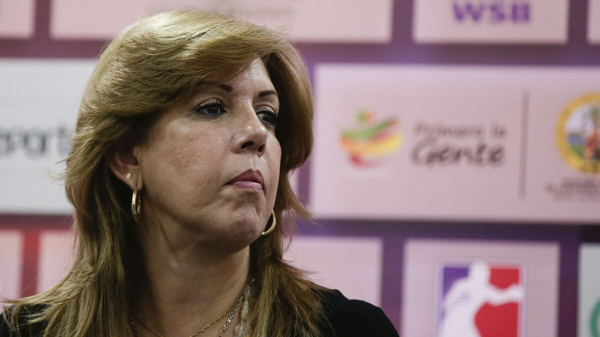 JEP ordena el arresto de la gobernadora del Valle del Cauca por desacato 5 JEP ordena el arresto de la gobernadora del Valle del Cauca por desacato La Jurisdicción Especial para la Paz pidió cárcel para la Gobernadora del Valle, Clara Luz Roldán, por no asistir a una audiencia en la que se atenderían temas relacionados con las víctimas de desaparición forzada.
