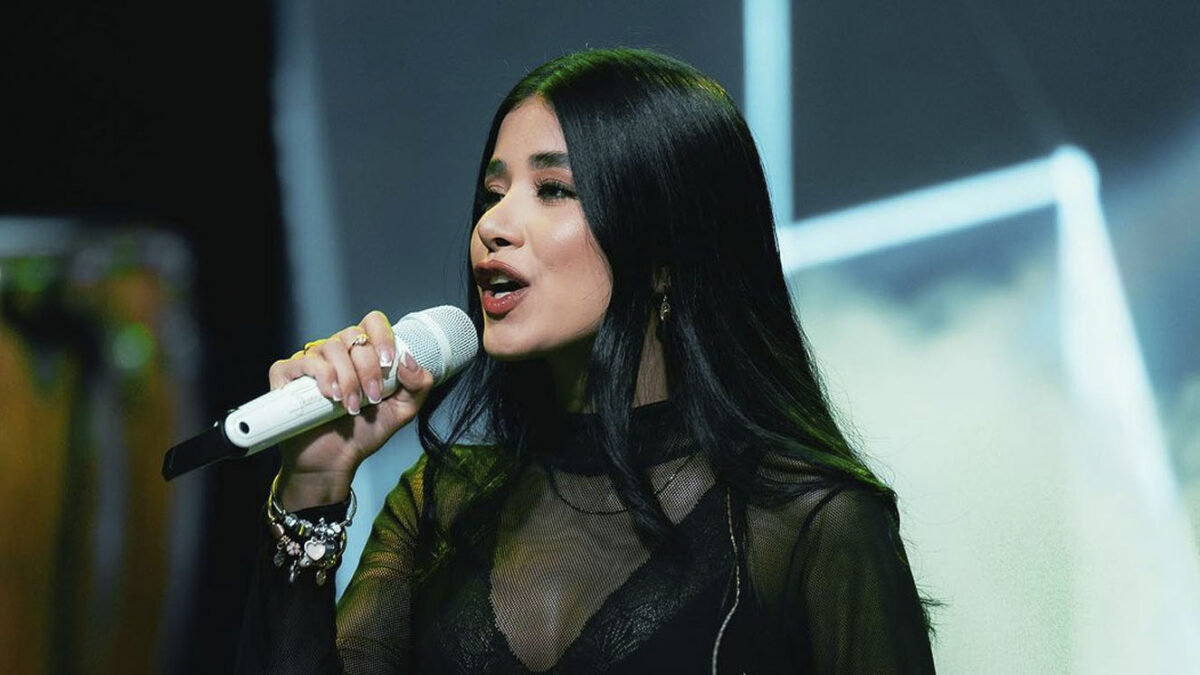 Jenny López, más que la novia de Jhonny Rivera A pesar de que ha usado sus redes sociales para presumir a su novio Jhonny Rivera, la cantante Jenny López no solo quiere ser recordada por esto, sino también por su música.