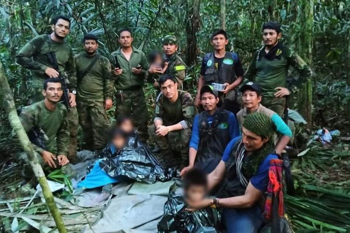 Los hermanos Mucutuy, una aventura hecha libro 1 Los hermanos Mucutuy, una aventura hecha libro Los hermanos Mucutuy lograron sobrevivir durante 40 días en la selva del Amazonas luego de un trágico siniestro aéreo. El periodista Daniel Coronell fue el encargado de convertir esta dura travesía en un libro. En diálogo con Q'Hubo contó como fue la experiencia.