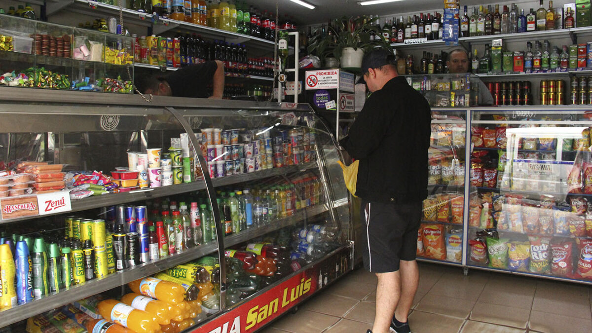Los secretos para triunfar como tendero En el vibrante escenario de los negocios locales en Colombia, ser un tendero exitoso va más allá de simplemente abrir las puertas de la tienda.