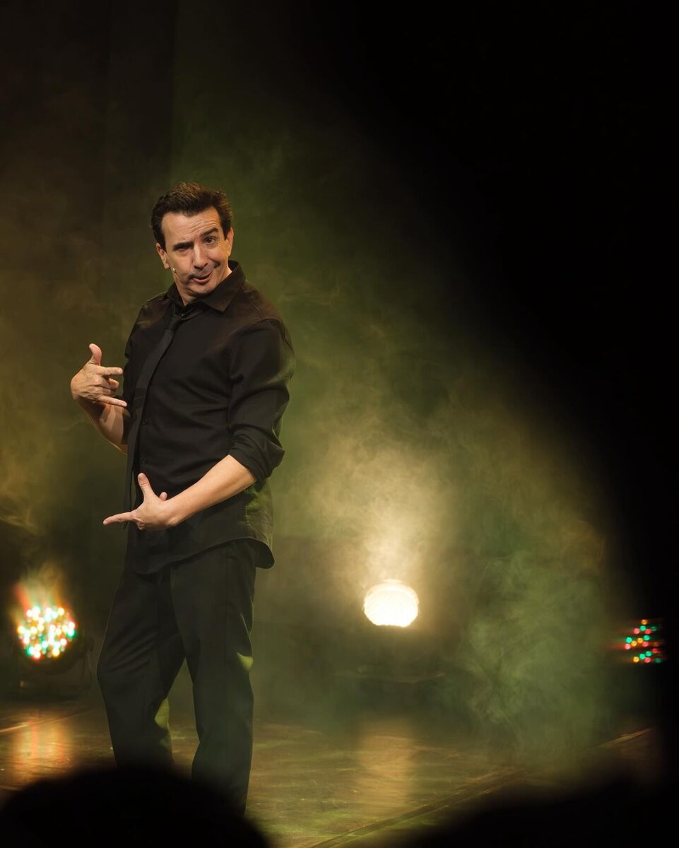 'Orgasmo', el show con el que Antonio Sanint responde preguntas que pocos se atreven a realizar El actor y comediante Antonio Sanint nos reveló los interrogantes que desde joven se realizaba sobre sexualidad y que lo llevaron a realizar su obra.