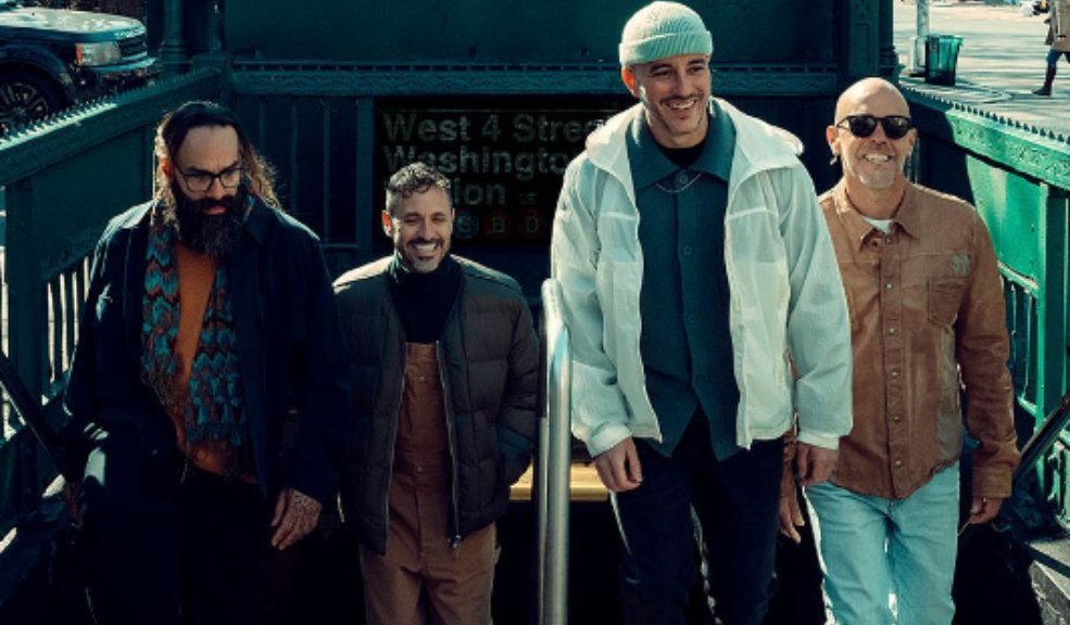Cultura Profética presenta su álbum 'La Dulzura' en instrumental 3 Cultura Profética presenta su álbum 'La Dulzura' en instrumental Cultura Profética, la icónica agrupación de reggae latinoamericana, se prepara para cerrar con broche de oro el 2023. Los ganadores del Latin Grammy ofrecerán una presentación especial en el Movistar Arena de Bogotá el próximo 13 de diciembre.
