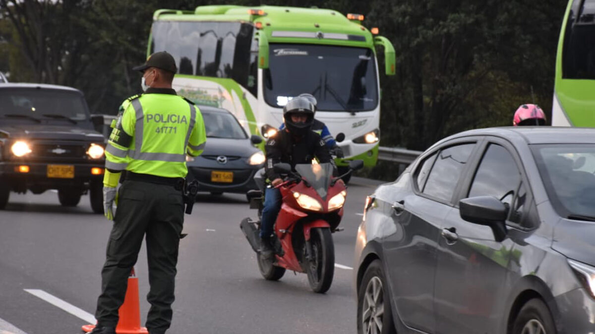 Que el pico y placa no lo coja desprevenido 5 Que el pico y placa no lo coja desprevenido Estas son las restricciones de pico y placa para este viernes 22 de diciembre del 2023.