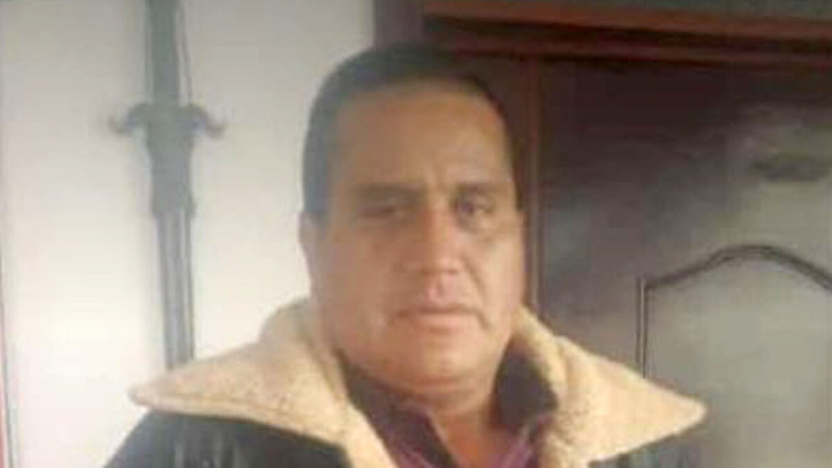 Sicario acabó con Genrri en Ciudad Bolívar El sicario accionó su arma en cuatro ocasiones, impactando al hombre en dos oportunidades a la altura de la cabeza y la espalda.