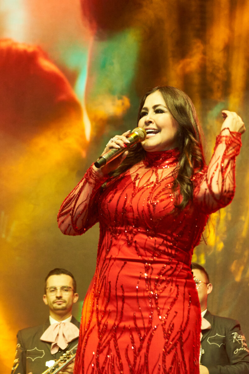 Verónica Orozco y el reto de interpretar a Arelys Henao 1 Verónica Orozco y el reto de interpretar a Arelys Henao 'Arelys Henao, aún queda mucho por cantar’ será el título de la segunda temporada de la serie basada en la vida de la actual reina de la música popular, y que es uno de los esperados estrenos del Canal Caracol para el próximo año.