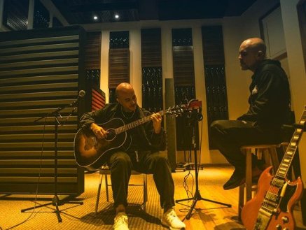 Cultura Profética presenta su álbum 'La Dulzura' en instrumental 1 Cultura Profética presenta su álbum 'La Dulzura' en instrumental Cultura Profética, la icónica agrupación de reggae latinoamericana, se prepara para cerrar con broche de oro el 2023. Los ganadores del Latin Grammy ofrecerán una presentación especial en el Movistar Arena de Bogotá el próximo 13 de diciembre.