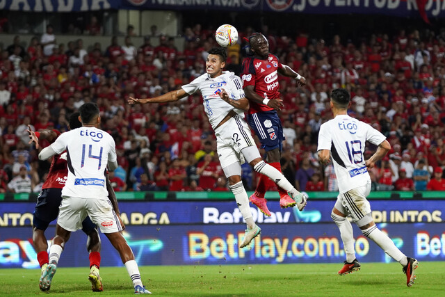 ¡Campeón! Junior logró su décima estrella 1 ¡Campeón! Junior logró su décima estrella La noche de este 13 de diciembre ya es una fecha histórica para el Junior, pues logró ser campeón de la Liga Colombiana en el segundo semestre del año 2023, obteniendo su décima estrella.