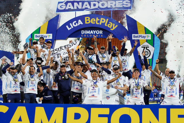 ¡Campeón! Junior logró su décima estrella 8 ¡Campeón! Junior logró su décima estrella La noche de este 13 de diciembre ya es una fecha histórica para el Junior, pues logró ser campeón de la Liga Colombiana en el segundo semestre del año 2023, obteniendo su décima estrella.