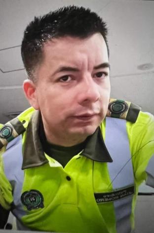 Dos mujeres murieron tras ser arrolladas: conductor sería un policía que iba borracho El conductor que chocó contra una panadería y un supermercado sería un policía activo, quien iba en aparente estado de embriaguez.