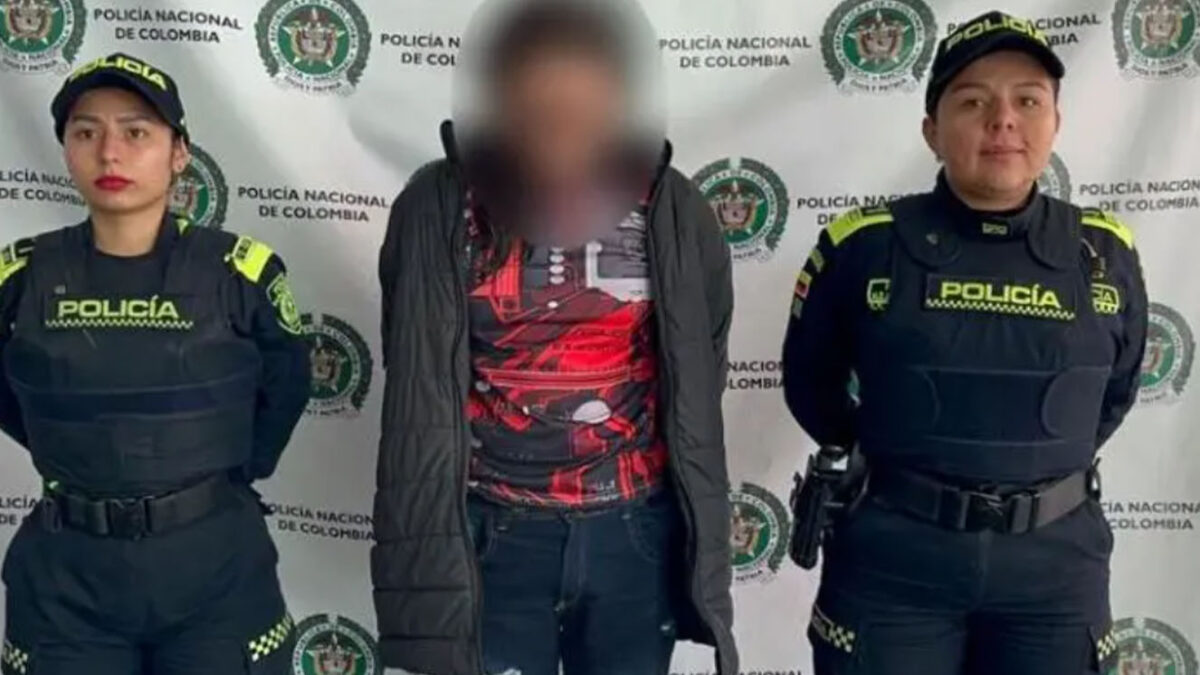 Sujeto es capturado por abusar de su hijastra en Tunjuelito Un doloroso caso de abuso sexual a una menor de 9 años en el barrio Isla del Sol, en Tunjuelito, se registró en las últimas horas. El infame caso quedó al descubierto cuando la madre de la niña se percató de la situación a la que era sometida su hija a manos del padrastro.