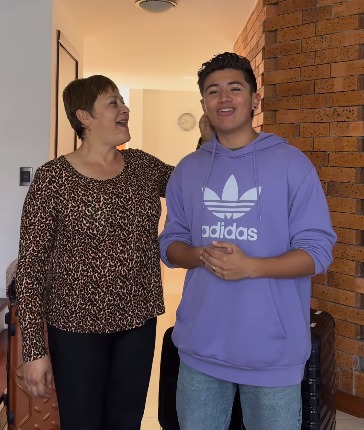 Alina y Jim podrían estar en 'La Casa de los Famosos': esta fue la millonada que cobraron Por medio de sus redes sociales, Alina Lozano y Jim Velásquez revelaron cuanto "cobraron" por la posibilidad de estar en el reconocido reality 'La Casa de los Famosos'.