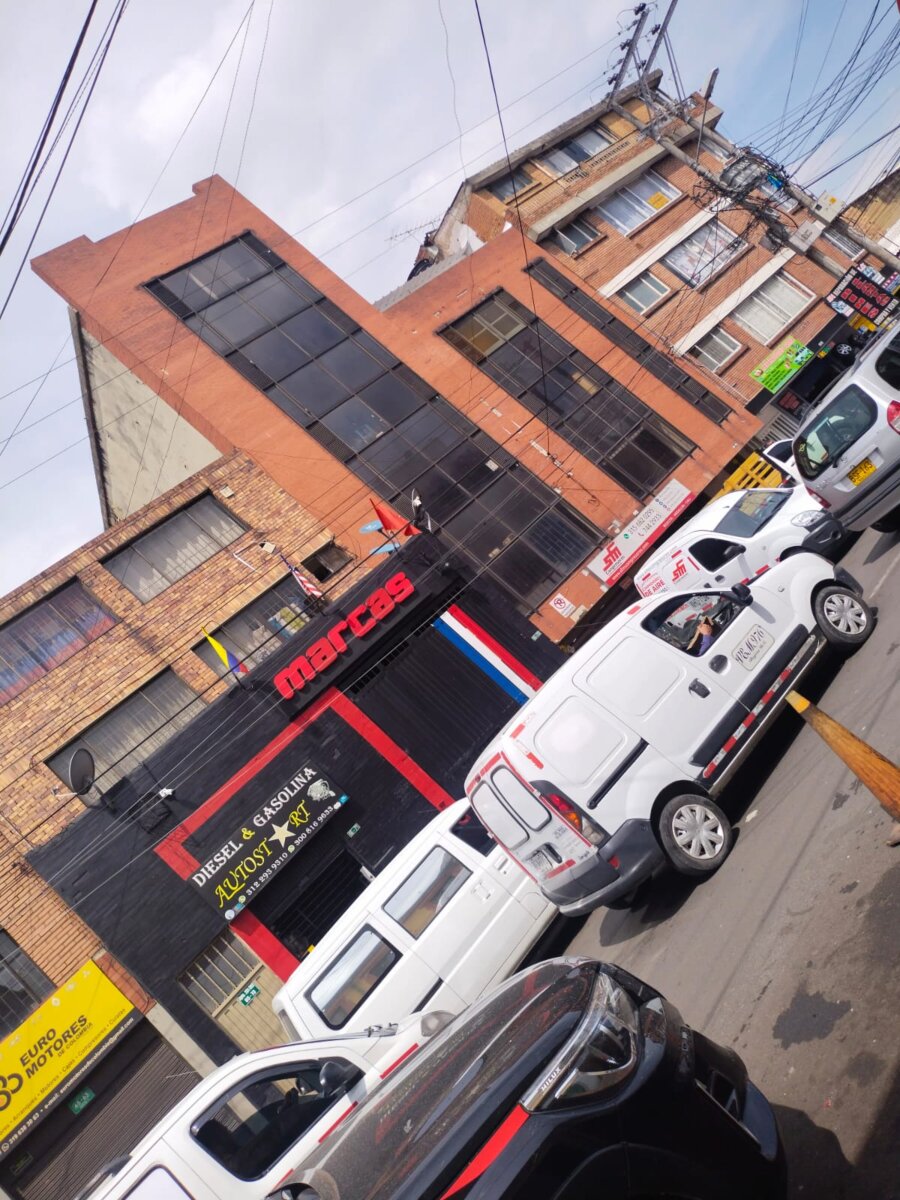 Asesinan a comerciante en el 7 de Agosto por negarse a pagar una extorsión 1 Asesinan a comerciante en el 7 de Agosto por negarse a pagar una extorsión Sujetos que se identificaban como miembros de la banda criminal 'Los Satanás', presuntamente extorsionaron y asesinaron a un comerciante del barrio 7 de Agosto. Esto es lo que se sabe.
