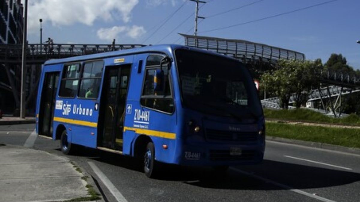 Asesinan a conductor del Sitp en medio de un atraco en Tunjuelito 1 Asesinan a conductor del Sitp en medio de un atraco en Tunjuelito Ernesto Ropero Obregón perdió la vida como consecuencia de un atraco que tuvo lugar la noche del miércoles 24 de enero.